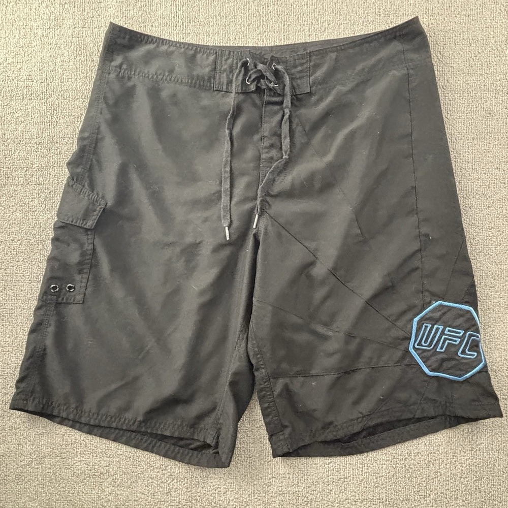 UFC  Shorts Adult Size 36 Boardshorts BJJ Grappling Jiujitsu Active Men's